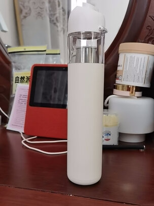 车载吸尘器