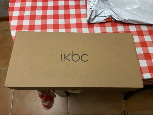 ikbc 复古系列怎么样啊，做工够不够好？音效超棒吗？