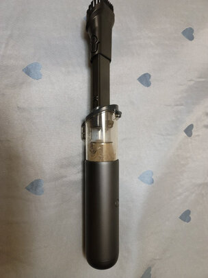 车载吸尘器