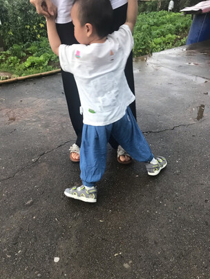 儿童裤子
