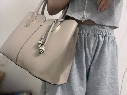 手提包
