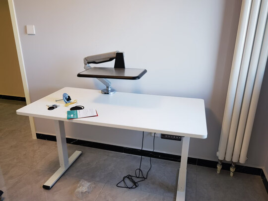 乐歌E2大理石灰色1.2m电脑桌|客观评价乐歌E2大理石灰色1.2m电脑桌怎么样？上手三周说真相