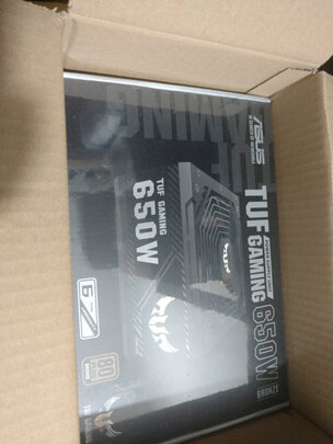 华硕 ASUS TUF650W突击手 铜牌电源支持30系列显卡/6年质保/铜牌/保护涂层/双滚珠轴流 温控风扇/智能启停