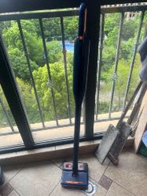 车载吸尘器