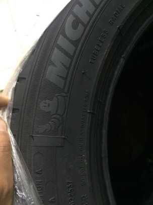 固特异275/45R20 Eagle F1 SUV怎么样，抓地够强吗？安装简便吗？