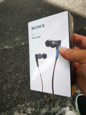 索尼（SONY）IER-Z1R Hi-Res高解析度入耳式立体声耳机 银色
