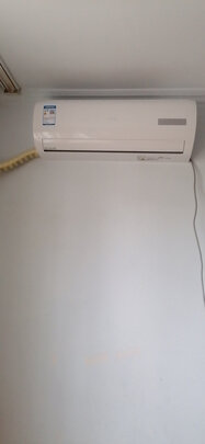 海尔（Haier）空调挂机 先行者系列 壁挂式变频内外机自清洁 卧室冷暖空调 新一级能效 家用冷暖 大一匹 KFR-26GW/06EDS81