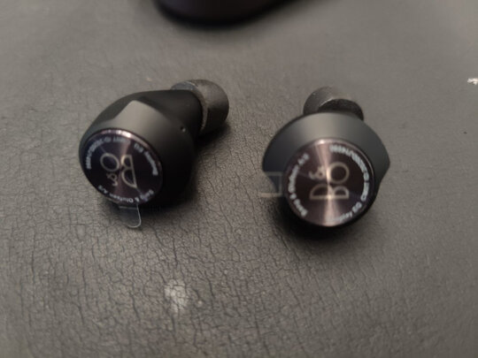 新手求助】B&O beoplay EQ怎么样?一个月后质量真相