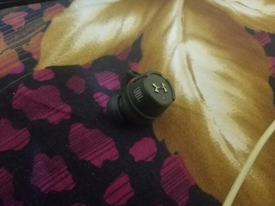 客观评评jbl ua flash音质怎么样？音质效果到底差不差？