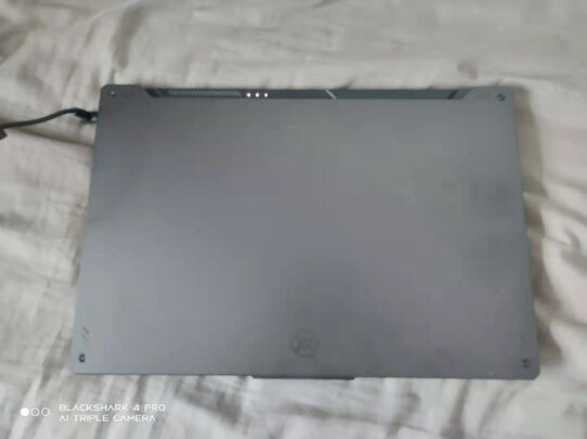 华硕天选2笔记本电脑|外观展示华硕天选2和天选air哪个好？到底哪款比较好？