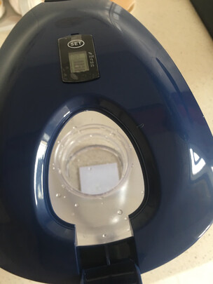 %title插图%num 飞利浦(PHILIPS)净水壶 家用滤水壶 厨房自来水过滤净水器 WP2807 一壶九芯套装(含附件)