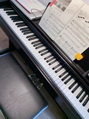 电钢琴|雅马哈YDP-103B/R电钢琴到底怎么样，参数如何！