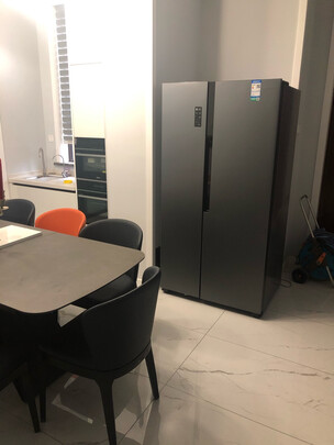 冰箱|看完不迷路：容声冰箱和美的冰箱哪个好一点？告诉大家真相？