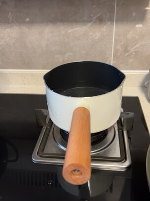 奶锅