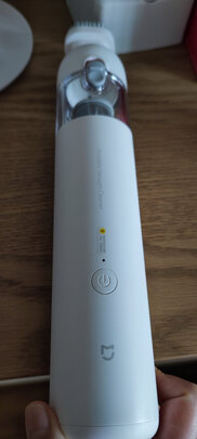 车载吸尘器