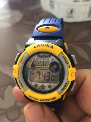 电子手表