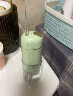 冲牙器