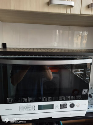 东芝（TOSHIBA）微波炉 原装进口微蒸烤一体机 家用变频水波炉 电烤箱 26L升空气炸1000瓦 ER-SD80CNW