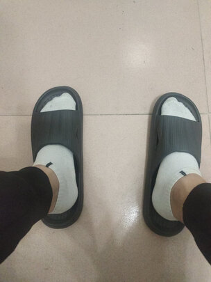 拖鞋