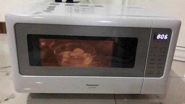松下（Panasonic）微波炉烤箱一体机微波炉家用20L转盘加热电子智能微烤一体NN-GT2000 白色