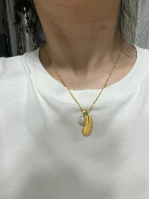 三,六福珠宝(lukfook jewellery)黄金吊坠网友对比评测