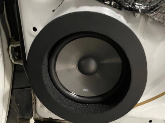 JBL CS760C+CS760C究竟好不好啊？人声清楚吗？均匀细腻吗？