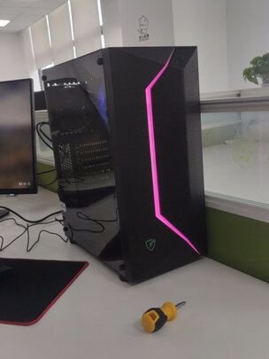 电脑主机|用户揭秘雷霆世纪雷霆 复仇者11B415GT电脑主机好吗,入手解密评测真相