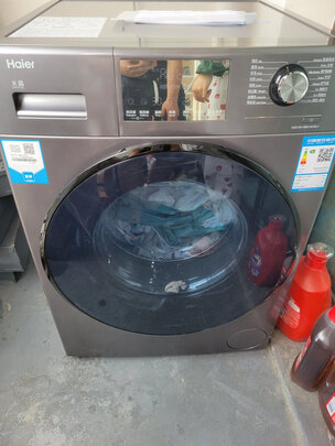 海尔滚筒洗衣机洗衣液放哪个槽