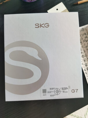 %title插图%num SKG颈椎按摩器G7 物理揉捏捶打颈部按摩仪肩颈办公室护颈仪脖子热敷 生日礼品 圣诞节礼物送女生男士 G7 pro银灰色