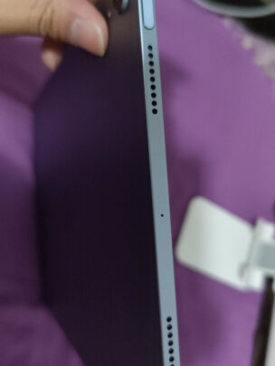 Apple iPad Air与微软Surface Go 2有啥区别？手感哪款更好？哪个倍感舒适？