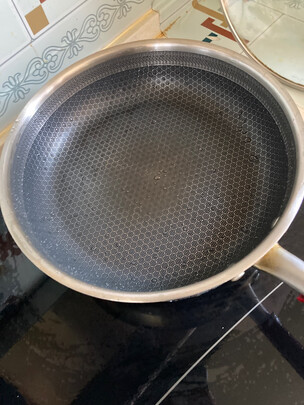 不粘锅