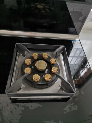 荣飞集成灶|看完不迷路：荣飞集成灶质量好不好用？上手一天说体验真相？