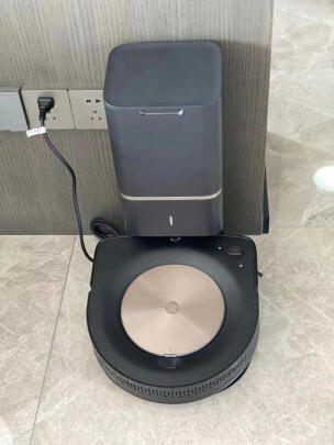 %title插图%num iRobot s9+扫地机器人和自动集尘系统智能家用全自动扫地吸尘器套装