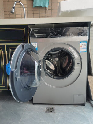 %title插图%num 海尔(Haier)晶彩系列 10KG变频滚筒洗衣机全自动 洗烘一体 晶彩触控屏EG100HBDC7SU1