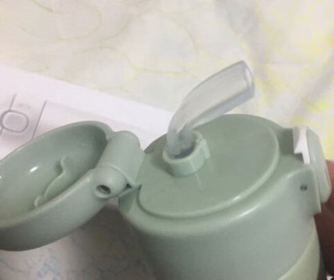 保温杯