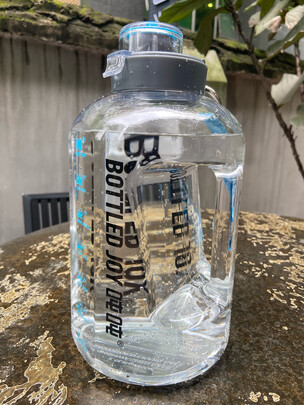 运动水壶