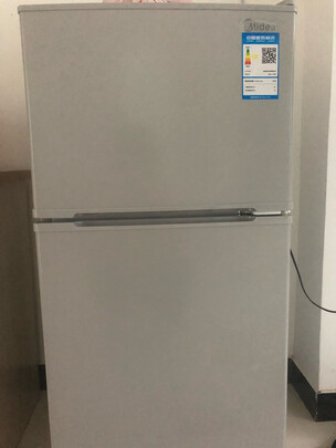 【品牌直营】美的(Midea)冰箱 双门小冰箱112升客厅小型迷你家用电冰箱BCD-112CM 浅灰色