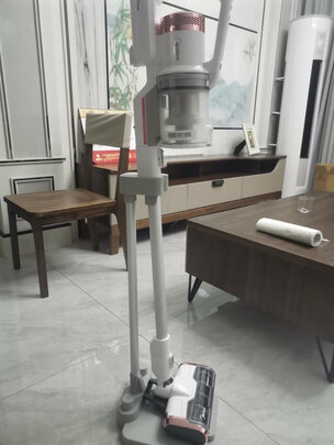 吸尘器