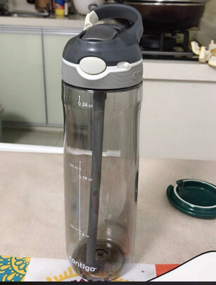 吸管水杯