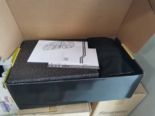 振华（SUPER FLOWER）额定1000W LEADEX G 1000 电源 （80PLUS金牌/全模组/智能温控/十年保固）