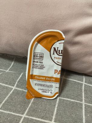 猫粮罐头