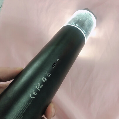 车载吸尘器