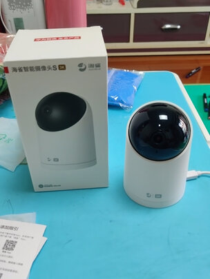 监控摄像