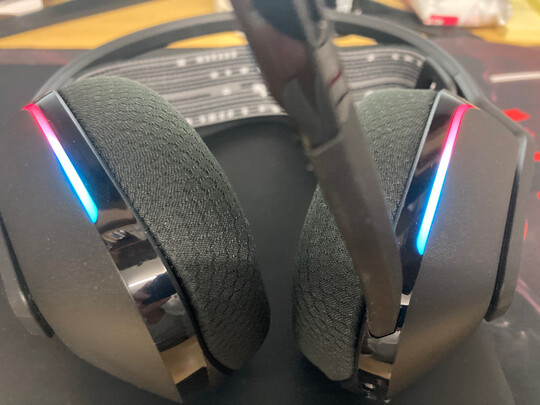 购物体验:罗技KDA定制版G733怎么样?求教老司机解答 购物体验:罗技KDA定制版G733怎么样?求教老司机解答