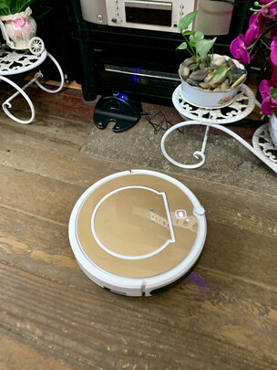 扫地机器人|客观评价海尔探路者-M320C怎么样？上手三周说真相