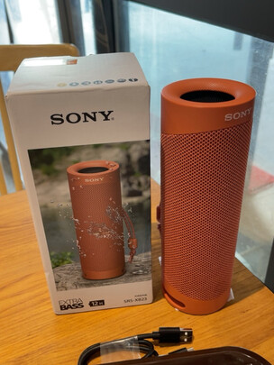 %title插图%num 索尼(SONY)SRS-XB23 便携防水重低音 无线扬声器/蓝牙音响 长久续航 IP67防水防尘 黑色