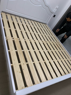图片[1] - 优雅卧梦现代实木床，享受舒适大床生活吗？ - 淘实惠