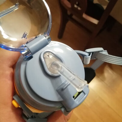 吸管水杯