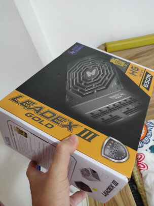 电脑电源