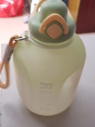 运动水壶